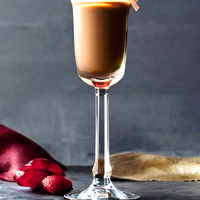 Beige Russian 